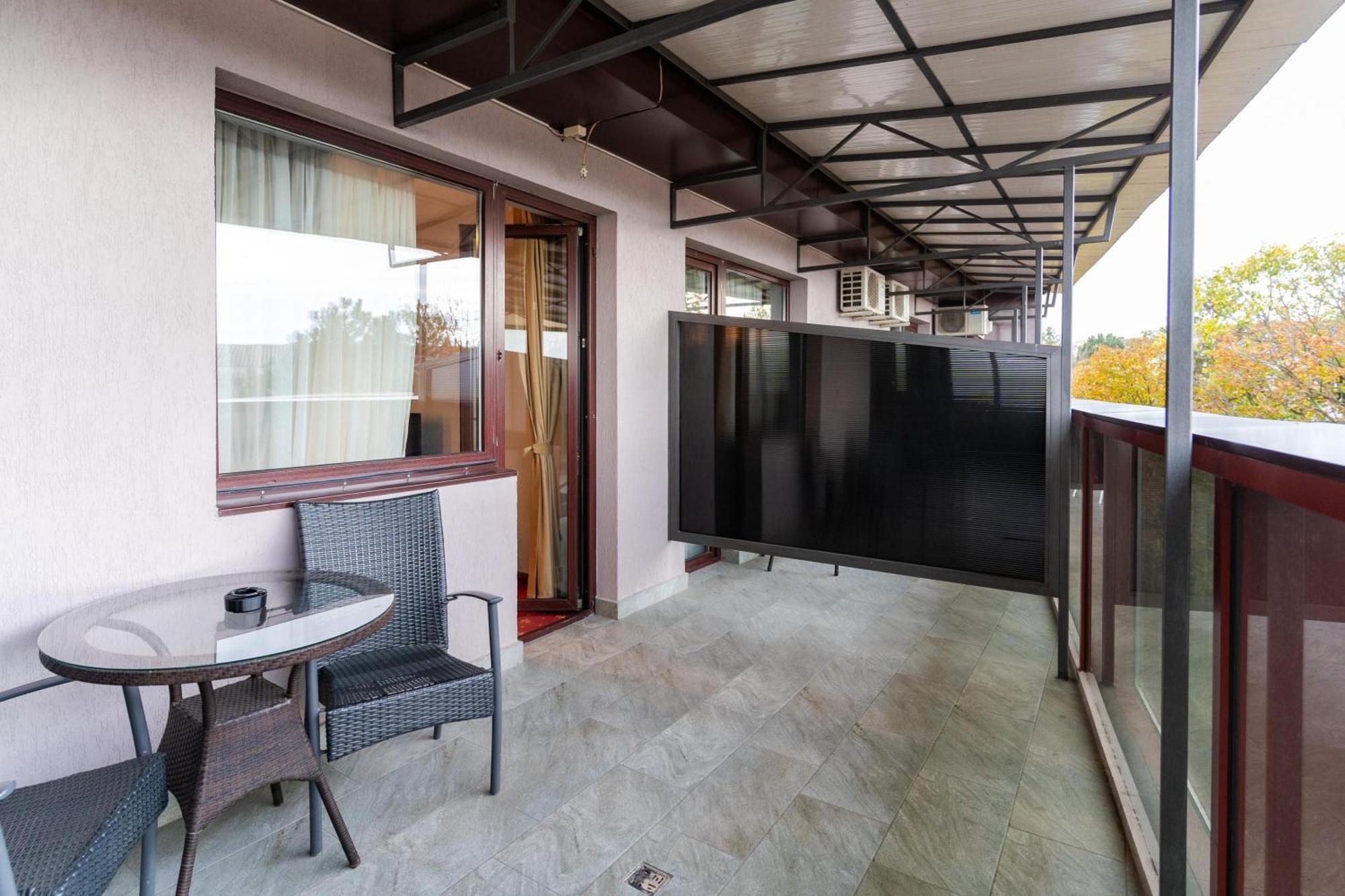 Hotel Luxor Medgidia Exterior photo